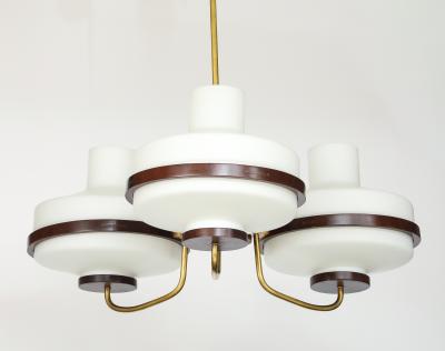  Stilnovo 1960s Stilnovo Style Walnut And Brass Italian Chandelier