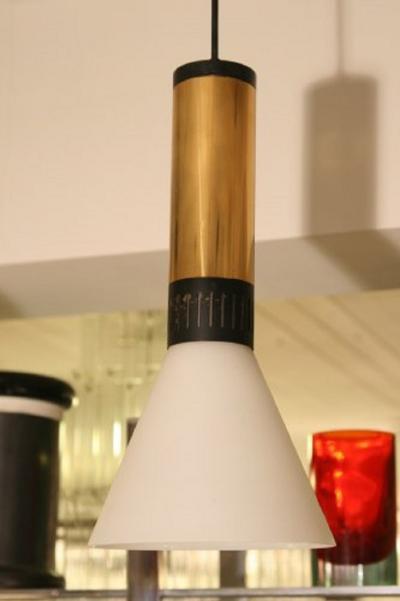  Stilnovo A SINGLE STILNOVO CEILING LIGHT