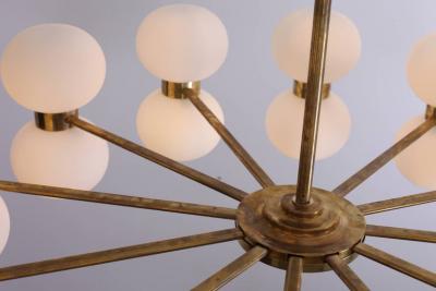  Stilnovo Exceptional Large Murano Glass and Brass Chandelier in the Manner of Stilnovo