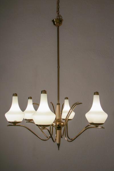  Stilnovo Italian Midcentury Six Lights Gold and Ivory Chandelier Attributed to Stilnovo