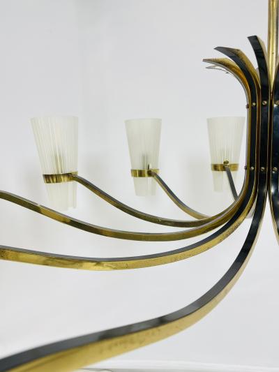  Stilnovo Mid Century Italian 12 Arm Chandelier by Stilnovo in Brass and Murano Glass