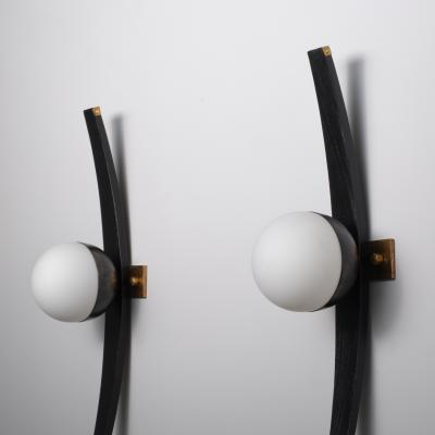  Stilnovo Pair of 1950s Italian Stilnovo Sconces in Brass Black Lacquered Wood and steel