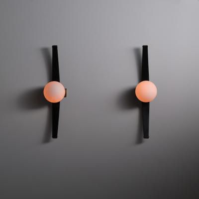  Stilnovo Pair of 1950s Italian Stilnovo Sconces in Brass Black Lacquered Wood and steel