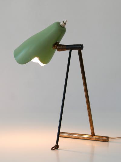  Stilnovo Rare Adjustable Mid Century Modern Stilnovo Table or Wall Lamp Italy 1950s