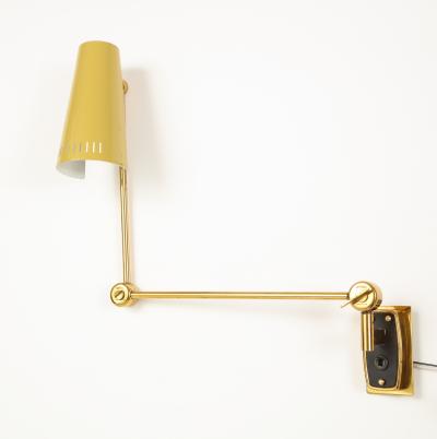  Stilnovo SINGLE YELLOW TOLE SCONCE BY STILNOVO