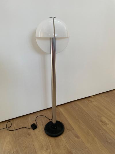  Stilnovo Spicchio Floor Lamp by Stilnovo