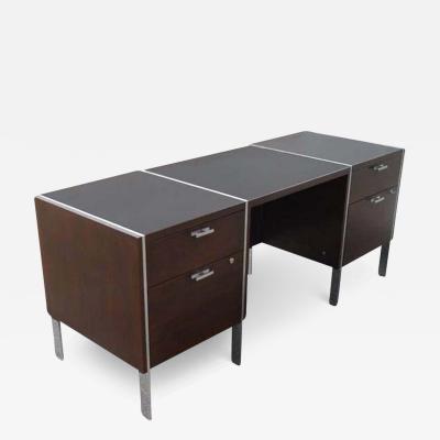  Stow Davis Furniture Co Stow Davis Dark Walnut Knee Hole Credenza Desk