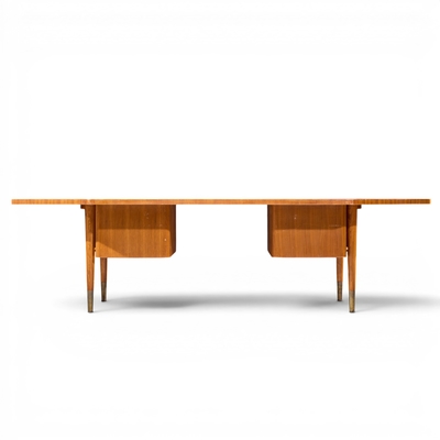  Stow Davis Furniture Co Stow Davis Mid Century Walnut Boomerang Executive Desk
