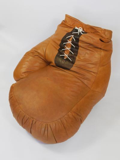  Susi Ueli Berger Susi Ueli Berger Boxing Glove Chair by De Sede Leather Switzerland 1970s