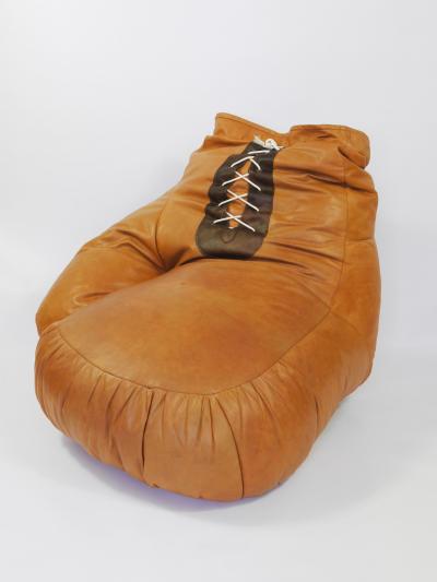  Susi Ueli Berger Susi Ueli Berger Boxing Glove Chair by De Sede Leather Switzerland 1970s