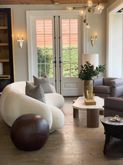  Tacchini JULEP SOFA IN TEDDY MOHAIR SABLE