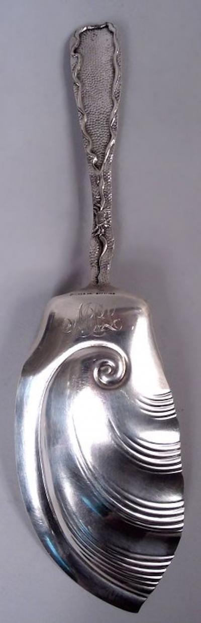  The Duhme Company Duhme American Japonesque Sterling Silver Fish Serving Fork Slice