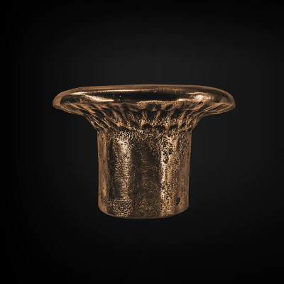  Thomas Cooper Studio Valentina and the Moon 