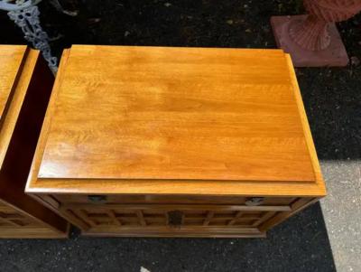  Thomasville Furniture Handsome Pair Thomasville Burl Wood Caned Front Night Stands Mid Century Modern