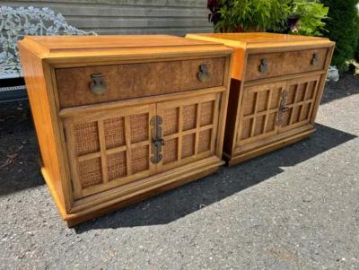 Thomasville Furniture Handsome Pair Thomasville Burl Wood Caned Front Night Stands Mid Century Modern
