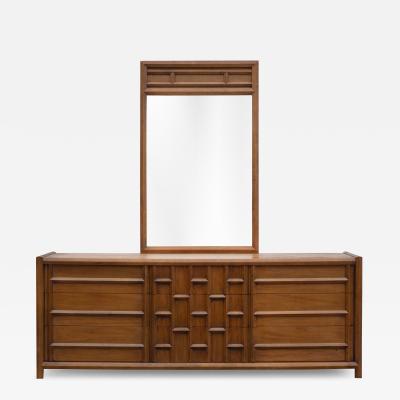  Thomasville Furniture Rare Thomasville Carved Walnut Long Dresser Mirror 9 Drawer Dated 1966