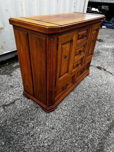  Thomasville Furniture Thomasville Furniture Rustic Walnut Flip Top Server Bar