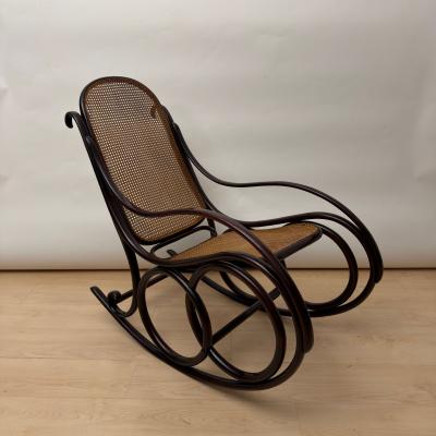  Thonet Art Nouveau Bentwood Rocking Chair by Thonet Austria circa 1900