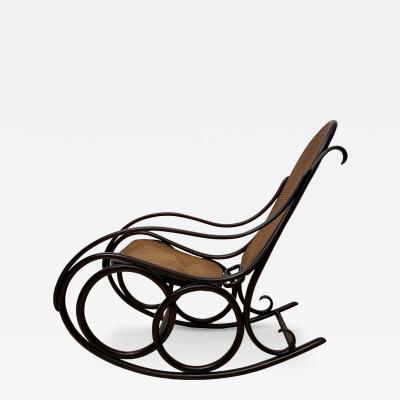  Thonet Art Nouveau Bentwood Rocking Chair by Thonet Austria circa 1900