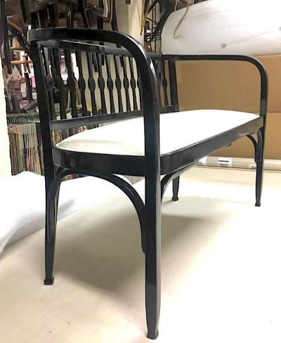  Thonet Thonet Austrian Secession Set of One Couch and Two Chairs in Bentwood