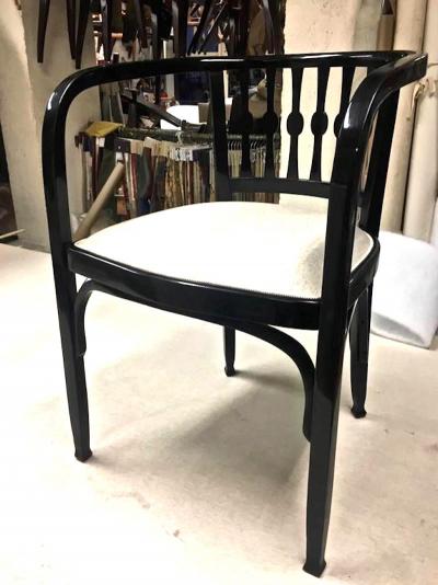  Thonet Thonet Austrian Secession Set of One Couch and Two Chairs in Bentwood