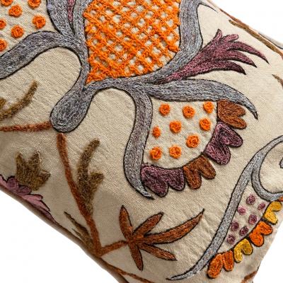  Threads Soft Goods Antique Crewel Embroidery Pillow 13x20 England 352b