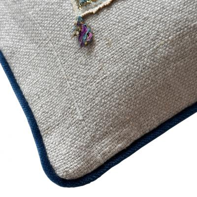  Threads Soft Goods Antique Handtowel with metallic details Pillow 11 x 17 Turkey 189b