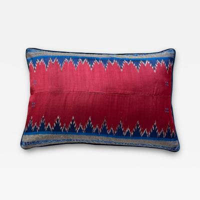  Threads Soft Goods Silk Ikat Sari Pillow 16 x 24 India 162e