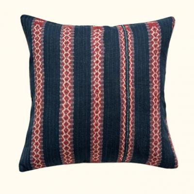  Threads Soft Goods Vintage Ikat Pillow 22 x 22 Indonesia 171d