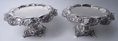  Tiffany Co Pair of Antique Tiffany Chrysanthemum Sterling Silver Compotes