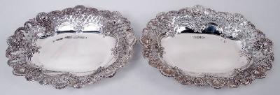  Tiffany Co Pair of Antique Tiffany Victorian Classical Sterling Silver Bowls