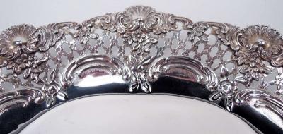  Tiffany Co Pair of Antique Tiffany Victorian Classical Sterling Silver Bowls