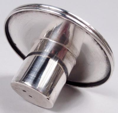  Tiffany Co Pair of Tiffany Modern Georgian Sterling Silver Candlesticks