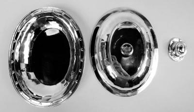  Tiffany Co Pair of Tiffany Saint Dunstan Sterling Silver Covered Vegetable Dishes