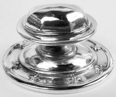  Tiffany Co Pair of Tiffany Saint Dunstan Sterling Silver Covered Vegetable Dishes