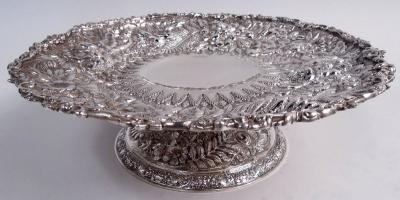  Tiffany Co Pair of Tiffany Victorian Classical Repousse Sterling Silver Compotes