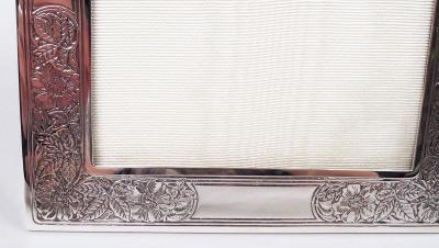  Tiffany Co Pretty Tiffany Art Nouveau Sterling Silver Picture Frame