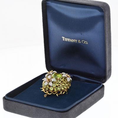  Tiffany Co SCHLUMBERGER PLATINUM 18K YELLOW GOLD OVAL CUT PERIDOT AND DIAMOND BROOCH