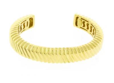  Tiffany Co TIFFANY CO 18K YELLOW GOLD RIBBED CUFF BRACELET