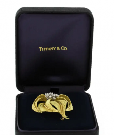  Tiffany Co TIFFANY CO 18KT GOLD AND DIAMOND PALM BROOCH
