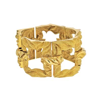  Tiffany Co TIFFANY CO CIRCA 1970S 18K YELLOW GOLD LARGE OPENLINK BRACELET