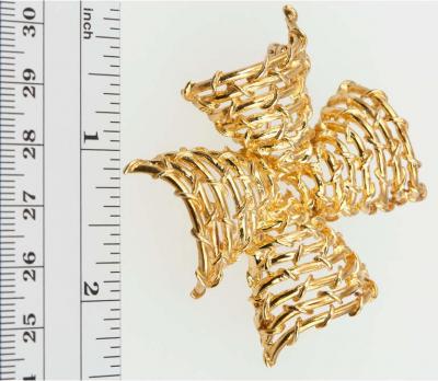  Tiffany Co TIFFANY CO GOLD MALTESE CROSS BROOCH