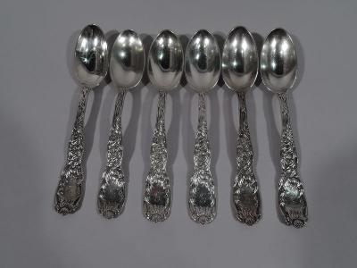  Tiffany Co Tiffany Chrysanthemum Sterling Silver Dinner Set with 145 Pieces