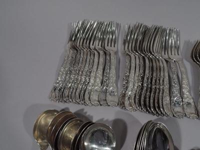  Tiffany Co Tiffany Chrysanthemum Sterling Silver Dinner Set with 145 Pieces