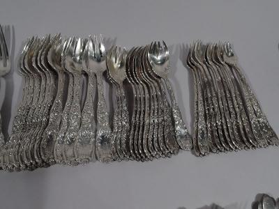  Tiffany Co Tiffany Chrysanthemum Sterling Silver Dinner Set with 145 Pieces