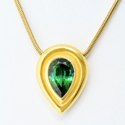  Tiffany Co Tiffany Co 18K Yellow Gold Paloma Picasso Green Tourmaline Necklace