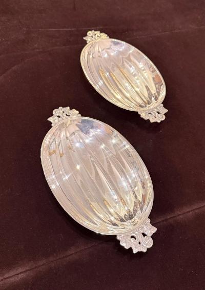  Tiffany Co Tiffany Co Sterling Silver Mellon Form Serving dishes A Pair