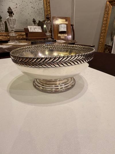  Tiffany Co Tiffany Co Wave Edge Sterling Silver Fruit Bowl circa 1885