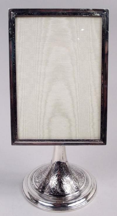  Tiffany Co Tiffany Edwardian Classical Picture Frame on Adjustable Stand