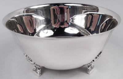  Tiffany Co Tiffany Midcentury Modern Bowl in Classic Palmette Pattern